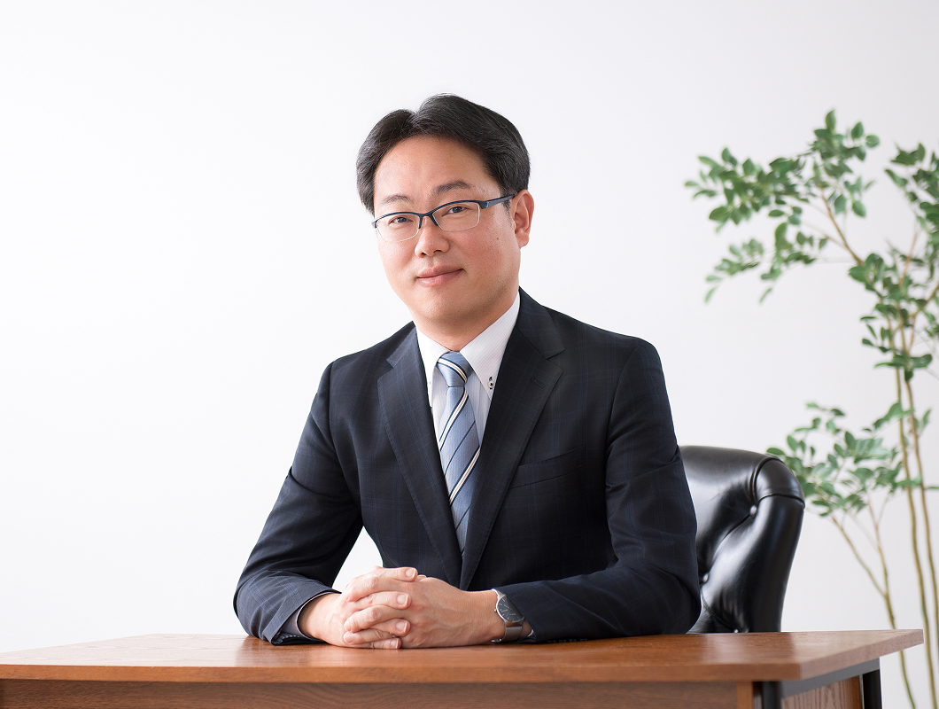 株式会社　京王プレッソイン 代表取締役社長　吉田 修