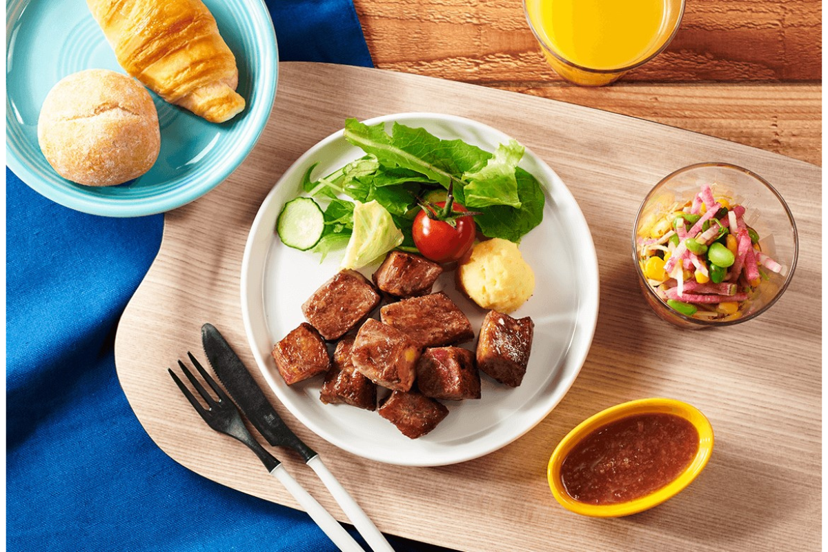 サイコロステーキ盛り付け写真