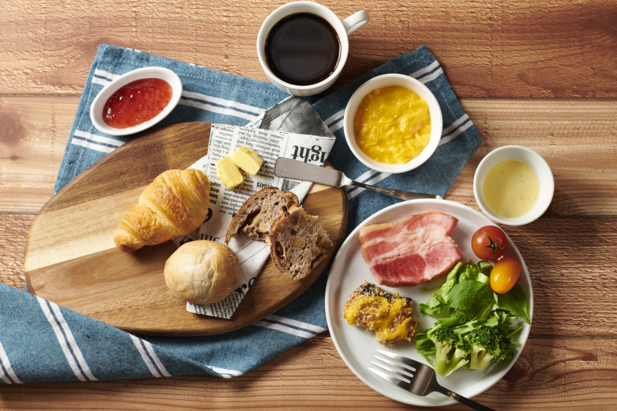 パン盛り付け写真